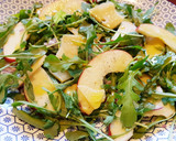 Foto del paso 3 de la receta: Ensalada de Rúcula, Manzana y Manchego