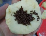 Foto langkah ke 6 dari resep Bakpao Isi Coklat.