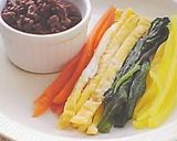A picture of step 2 of Kimbap (Korean-style Sushi Rolls).
