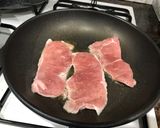 Foto del paso 5 de la receta: Pinchitos de lomo con champiñones con su salsa