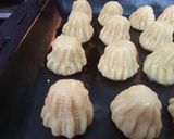 صورة لخطوة 2 من وصفة حلوة النقاش 😋🧁