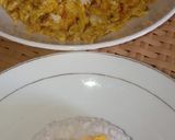 Foto langkah ke 2 dari resep Orak arik telur ayam pedas enak sederhana.