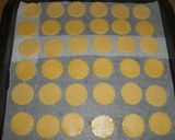 A picture of step 6 of Oil-free Crispy Okara Cookies.