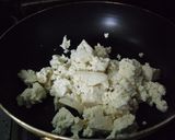 A picture of step 2 of Good for Diets! Tofu Soboro.