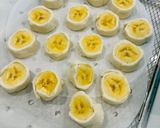Hình bước làm 2 của món Bánh Paratha Cuộn Chuối Nướng bằng Nckd