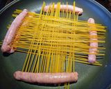 Foto del paso 1 de la receta: Spaghetti con Salchichas