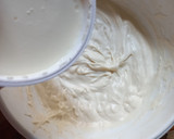 Foto del paso 1 de la receta: Tiramisú con Queso Crema Fácil