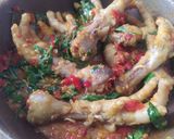Foto langkah ke 5 dari resep Ceker Pedas Kemangi.