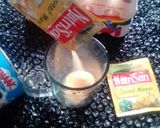 Foto langkah ke 3 dari resep Es Nutrisari Yakult.