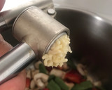 Foto del paso 4 de la receta: Arroz con carne y verduras, nada frito