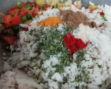 A picture of step 4 of Batata Kanda Poha.