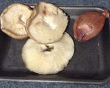 A picture of step 1 of Poached Egg with Roasted Shiitake and Shallots.