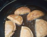 A picture of step 6 of Chicken cheese D samosa 🍣🍣🍣🍣❤❤❤.