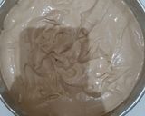 Foto langkah ke 3 dari resep Birthday Chocolate Cake.