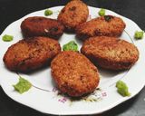 सूजी और चावल के आटे का कटलेट (suji aur chawal ke aate ka cutlet recipe in Hindi) रेसिपी चरण 4 फोटो