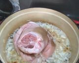 Une image de l'étape 2 de Jarret de porc miel moutarde et estragon.