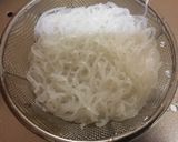 A picture of step 2 of Japanese Diet Food Konjac Noodle Cooking.