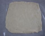 A picture of step 2 of Non-Oil Ginger Rice Crackers made with Rice Flour.