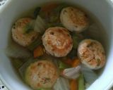 Foto langkah ke 8 dari resep Sup Bola-Bola Tahu (Tanpa MSG).