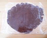 A picture of step 6 of Crispy Cocoa Cookies.