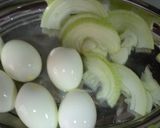 A picture of step 1 of Sambal Telur (Malaysian-Style Hard Boiled Eggs in Chili Sauce).