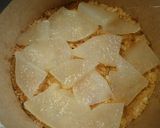 A picture of step 4 of No-bake Yogurt Cheesecake.