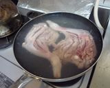 A picture of step 2 of Roasted Chicken In a Frying Pan.