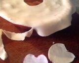 A picture of step 4 of sunhine 's candy apple pie.