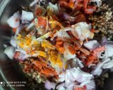 मटकीची भेळ (matkichi bhel recipe in marathi) रेसिपी स्टेप 2 फोटो 
