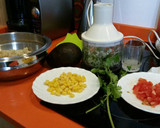 Foto del paso 1 de la receta: Aguacates rellenos de quinoa