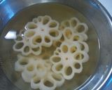 A picture of step 8 of Osechi Flower Vinegar-Pickled Lotus Root.