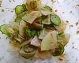 A picture of step 3 of Kids Love This! Simmered Cucumber & Daikon Radish.