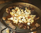 Foto del paso 3 de la receta: Paella de costillas y coliflor