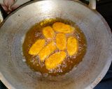 Foto langkah ke 8 dari resep Egg Roll Tahu Crispy.