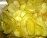 बनाना चिप्स(Banana chips recipe in Hindi) रेसिपी चरण 3 फोटो