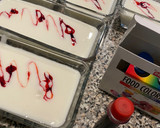 Foto del paso 3 de la receta: Gelatina Keto de Yogurt con fresas