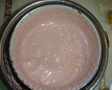 A picture of step 5 of Guimauve aux Fraises (Strawberry Marshmallows).