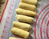 Foto langkah ke 5 dari resep Sosis Roll Pastry.