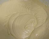 Foto langkah ke 3 dari resep Marmer cake.