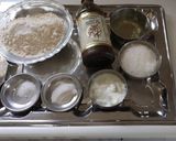 કોકોનટ કેક (Coconut Cake Recipe in Gujarati) રેસીપી સ્ટેપ1ફોટો