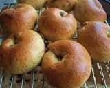 A picture of step 10 of Glossy Chewy Bagels.