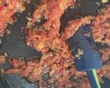 Foto del paso 2 de la receta: Cazuela de rape, gambas y almejas con patatas