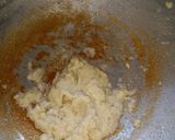 लेफ्ट ओवर लो क्रीम मिल्क का छैना मिश्री मावा (Mawa Recipe In Hindi) रेसिपी चरण 4 फोटो