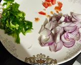 A picture of step 1 of Rava Upma.