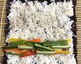 A picture of step 5 of Veg. Maki Sushi Rolls.