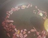 Foto del paso 1 de la receta: Guisantes salteados con jamón y huevo