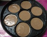 मिनी केक (mini cake recipe in marathi) रेसिपी स्टेप 4 फोटो 
