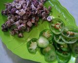 Foto langkah ke 1 dari resep Asin cumi cabe gendot.