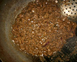 A picture of step 5 of Simple beef sauce.