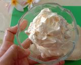Foto langkah ke 2 dari resep Butter Cream Mentega Blue Band, dijamin enak dan ga enek.